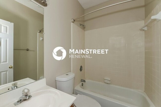 Building Photo - 1129 Mistletoe Cir