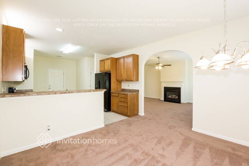 Building Photo - 1217 Hammond Dr