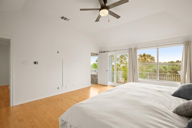 Building Photo - 7209 Foxtree Cove