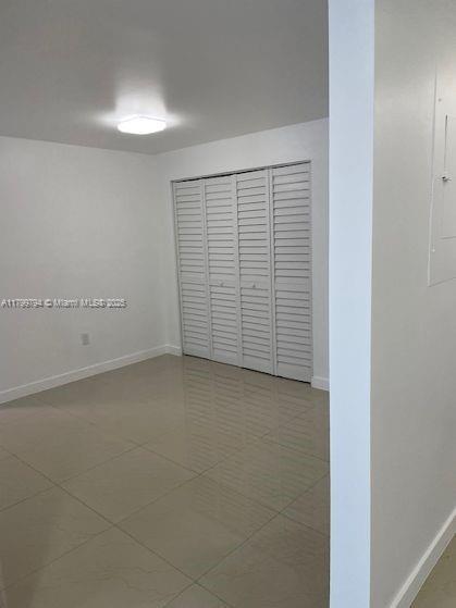 Building Photo - 16950 W Dixie Hwy