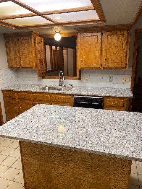 Building Photo - 9900 Rockwell Terrace