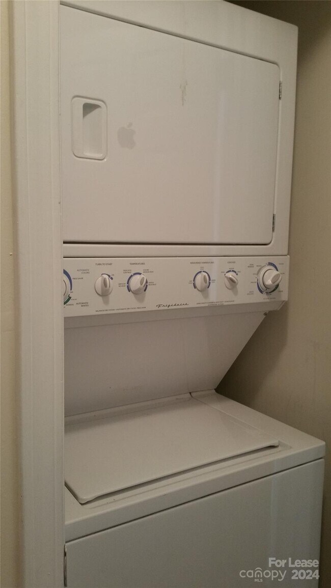 Building Photo - 3539 Warp Street