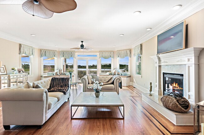 Building Photo - 30 Columbus Dr