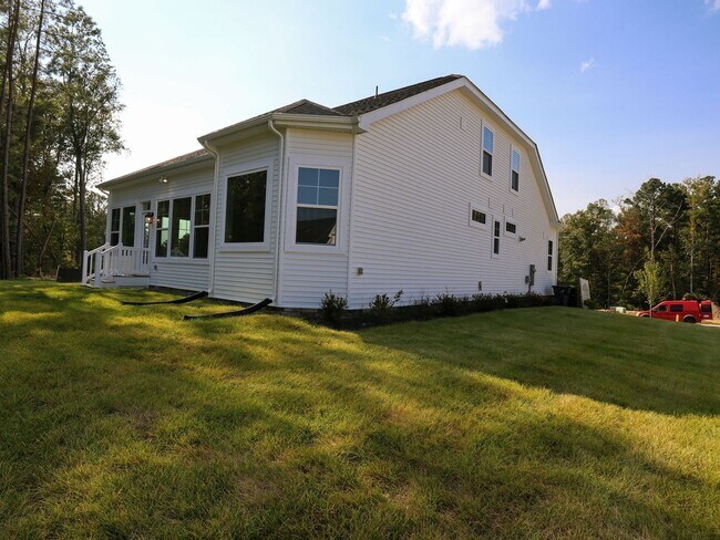 Building Photo - Luxury New Build in RounTrey – 4 Bed, 3 Ba...
