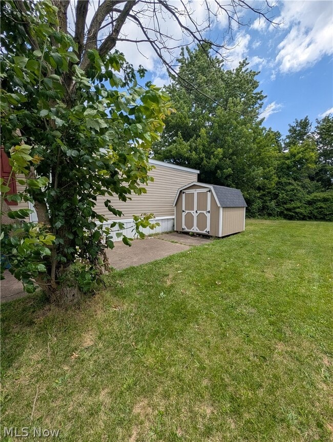 Building Photo - 240 Cherry Bottom Glen