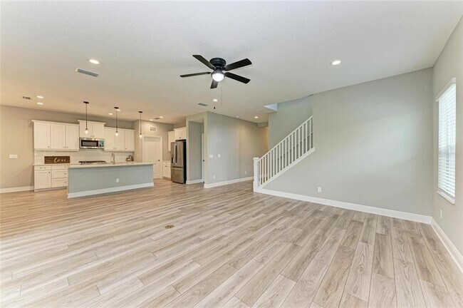 Building Photo - 2802 Butterfly Jasmine Trail