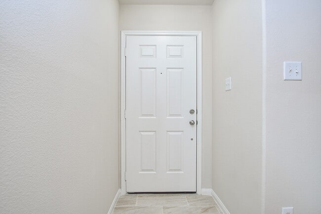 Building Photo - 17119 Hawks Landing Dr
