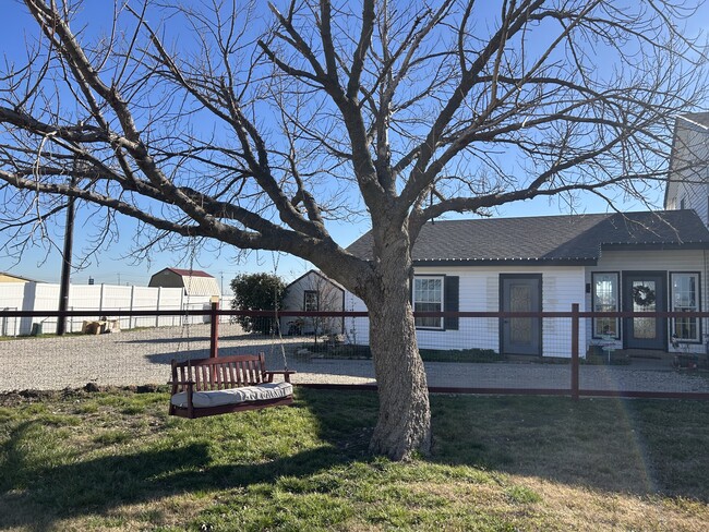 Building Photo - 3119 Belz Rd