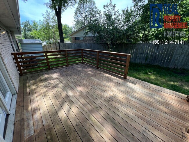 Building Photo - 1714 Biscayne Dr