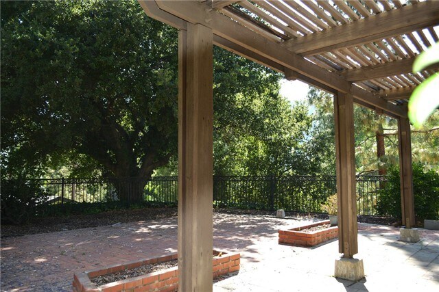 Building Photo - 5234 Mountain Springs Ranch Rd