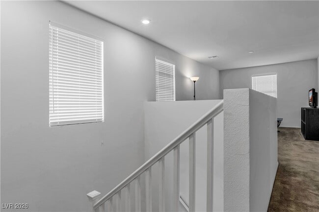 Building Photo - 10289 Massachusetts Ln