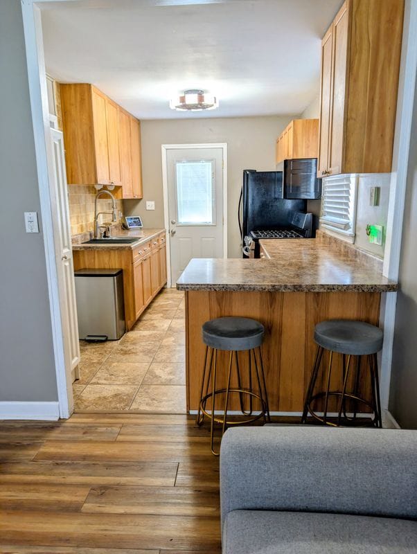 Building Photo - 2236 Warrick St