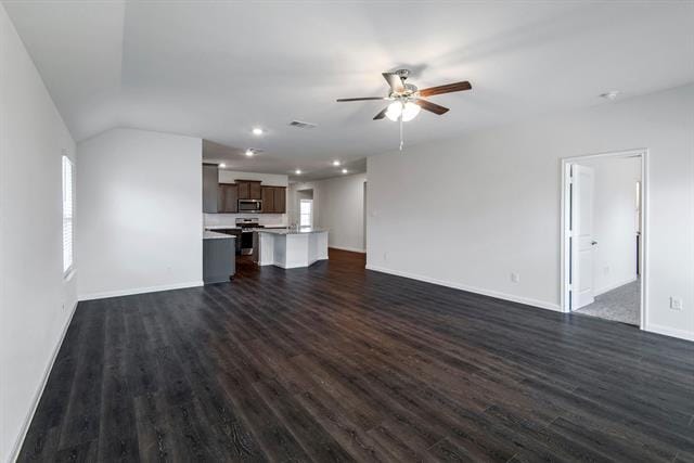 Building Photo - 709 Smokey Trail