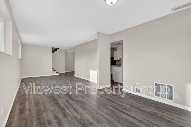 Building Photo - 1165 Derhake Rd