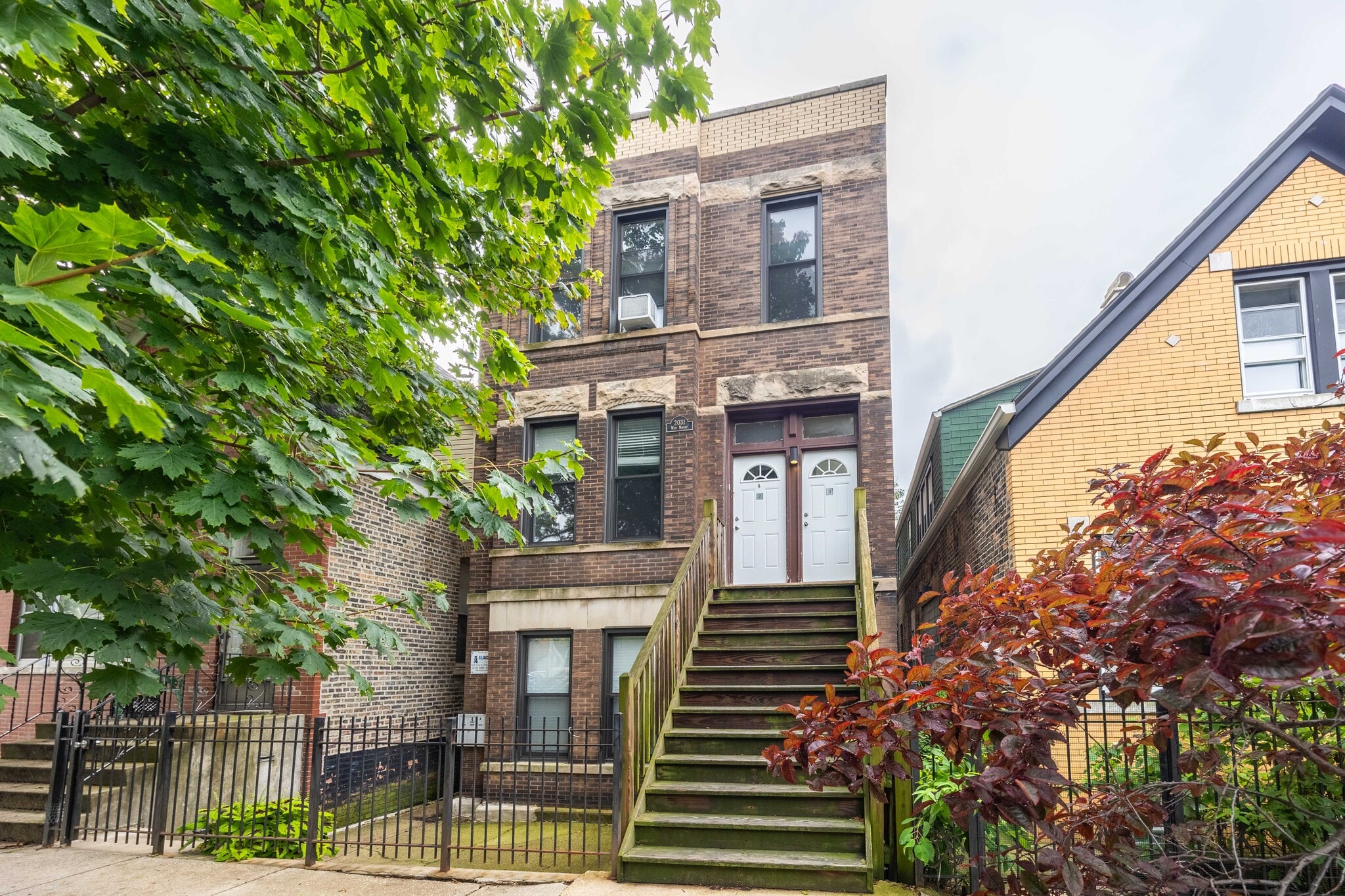 Building Photo - 2031 W Moffat St