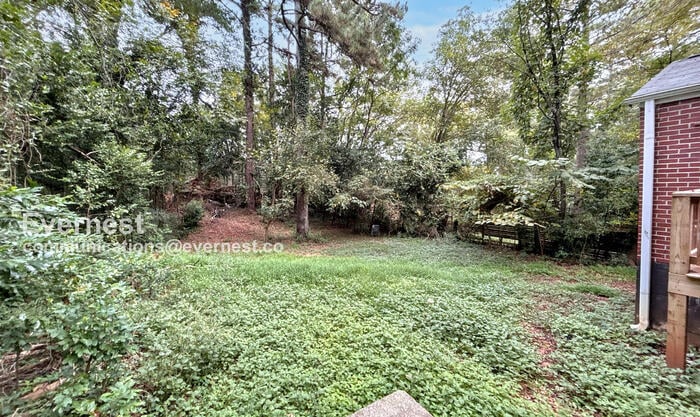 Building Photo - 2168 Rexford Dr