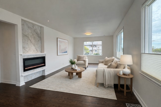 Building Photo - 6210 5th Ave NW