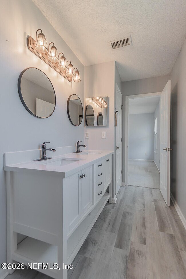 Building Photo - 2645 Cobblestone Forest Dr