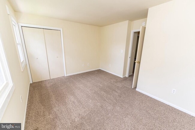 Building Photo - 746 Hemlock St