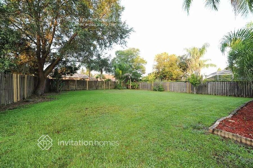 Building Photo - 18528 Avocet Dr