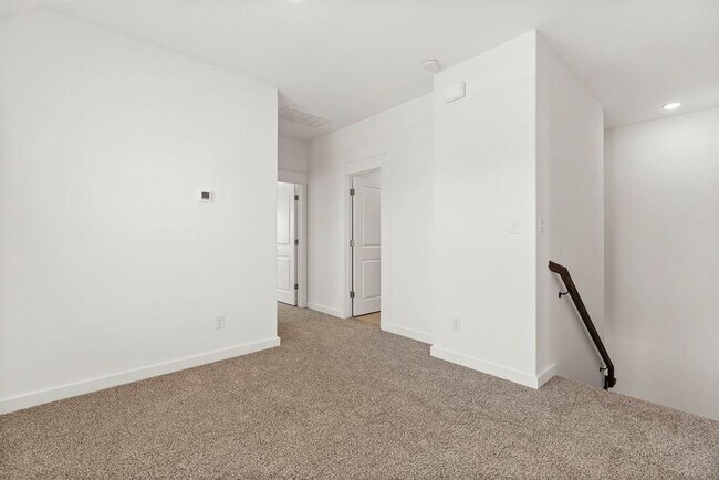 Building Photo - 108 Hartson Dr