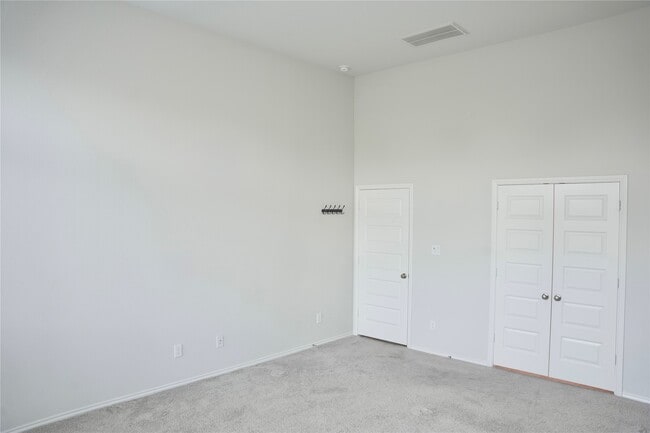 Building Photo - 24727 Tanoureen Dr