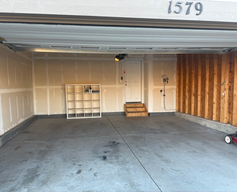 Building Photo - 1579 Sorenson Dr