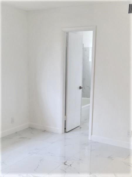 Building Photo - 348 S Federal Hwy