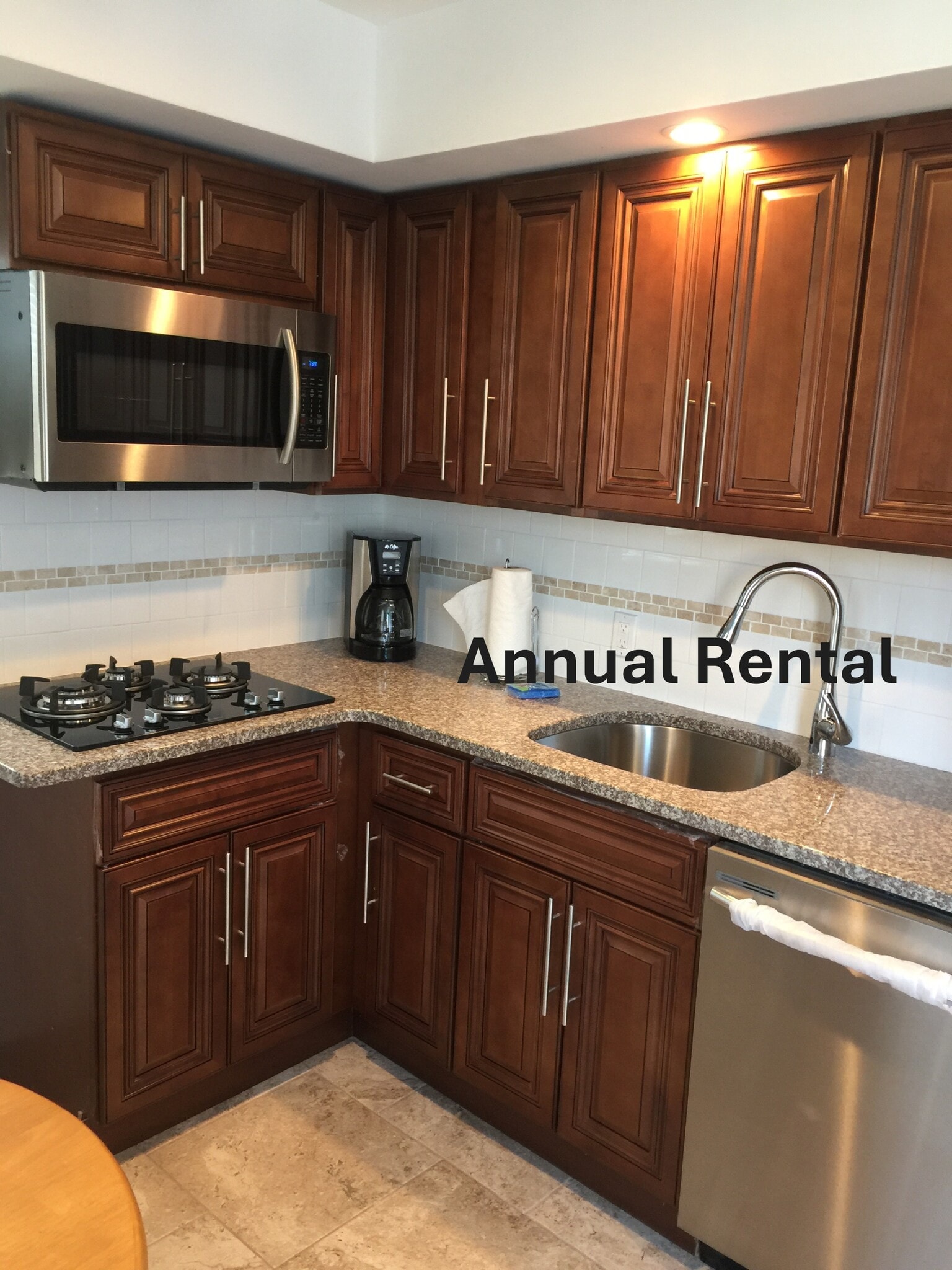 Building Photo - 44 Hancock Ave