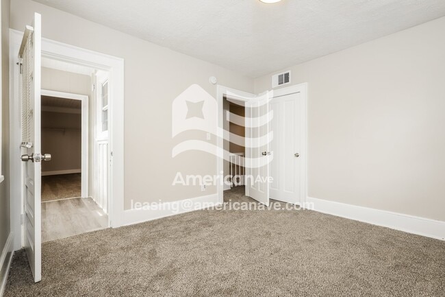 Building Photo - 1221 Azalea Ct