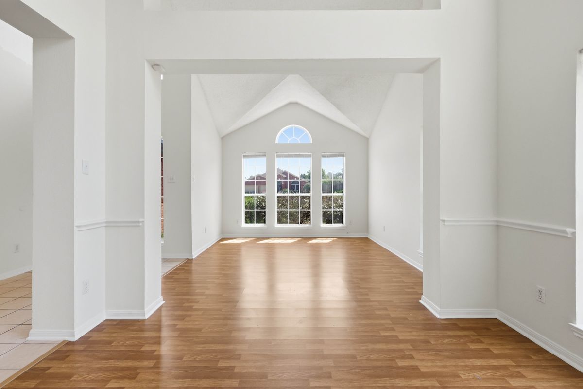 Building Photo - 2082 Sailmaker Ct