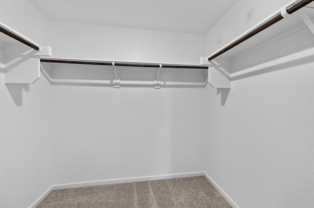 Building Photo - 624 W Criner St