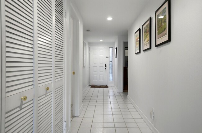 Building Photo - 55359 Winged Foot