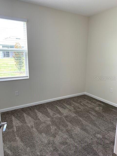 Building Photo - 16452 Champlain St