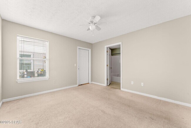 Building Photo - 133 White Cap Wy