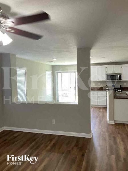 Building Photo - 7218 Forefather St