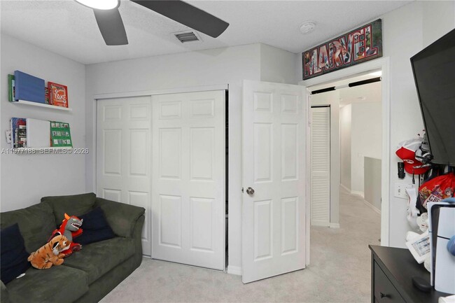 Building Photo - 2232 SW 120th Ave