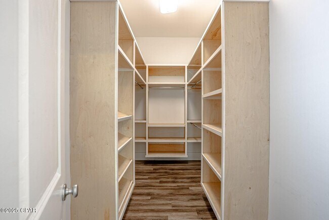 Building Photo - 61 Madie Ln