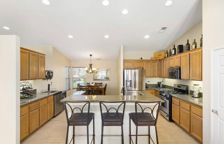 Building Photo - 81397 Avenida Rosada