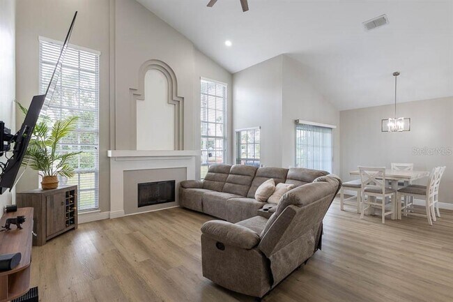 Building Photo - 3432 Idlegrove Ct