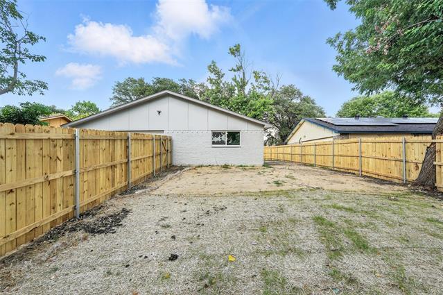 Building Photo - 4613 Tarry Dr