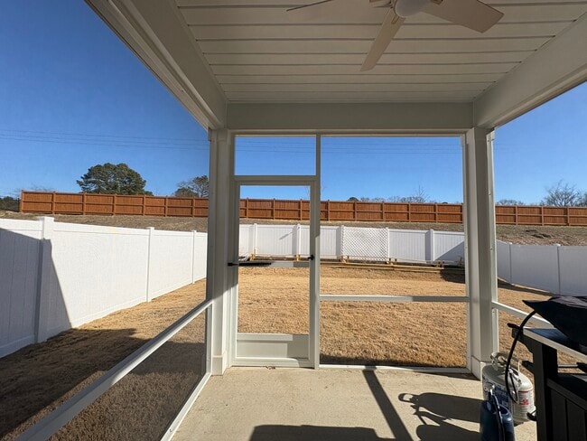 Building Photo - 154 N Finley Lndg Pkwy