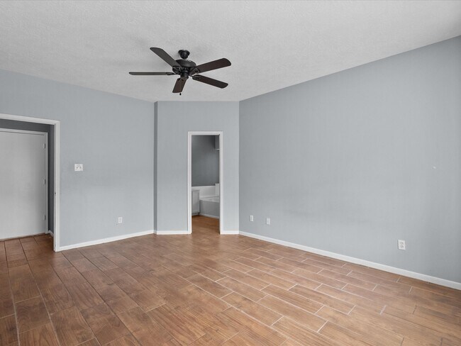 Building Photo - 4915 Stone Harbor Dr