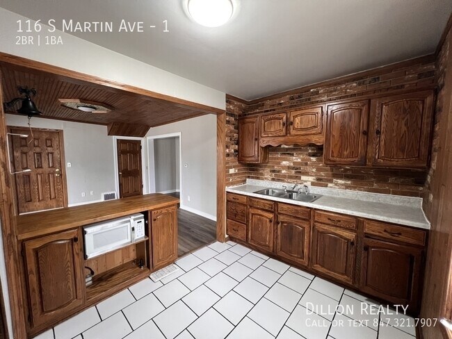 Building Photo - 116 S Martin Ave