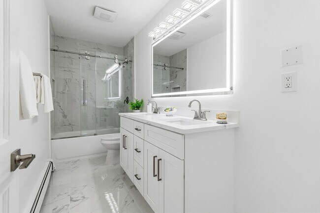 Building Photo - 183 Gardner St