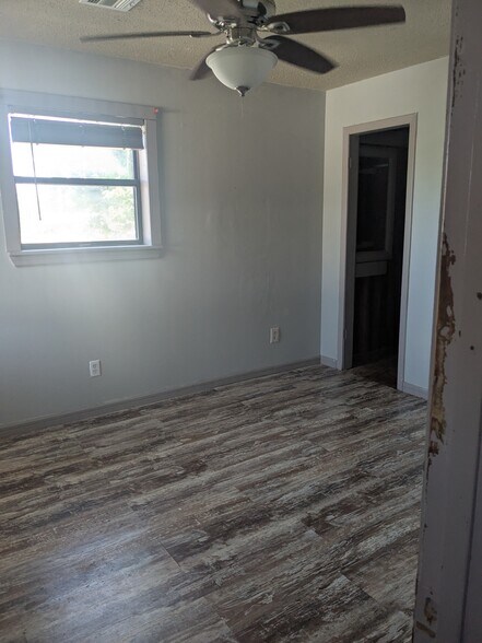 Building Photo - 165 Cherokee Ave