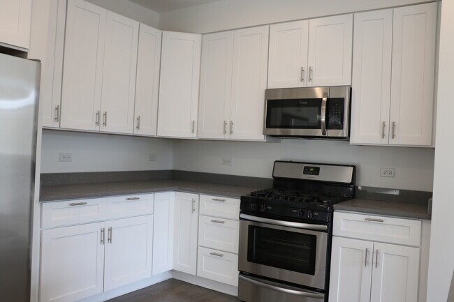 Building Photo - 12724 Wild Rye Ct