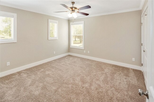 Building Photo - 1412 Holleman Dr