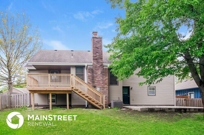 Building Photo - 2126 NE McKee Ln