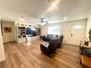 Building Photo - 442 Fernwood Dr